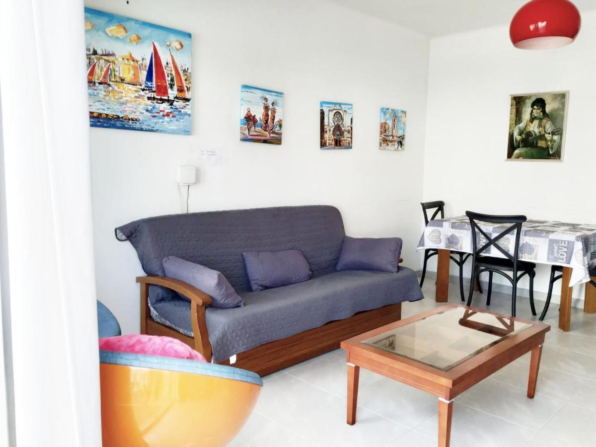Apartsalou Pepa Apartamento Exterior foto