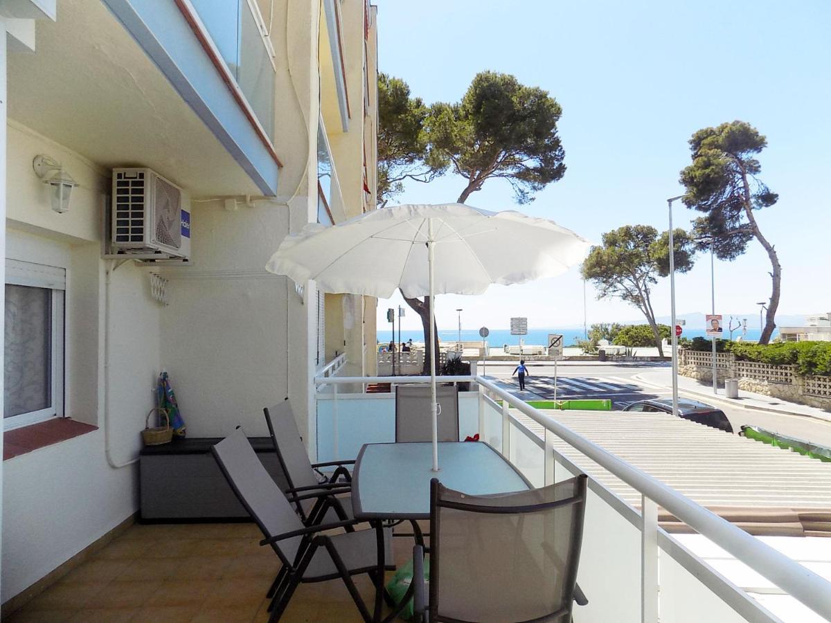 Apartsalou Pepa Apartamento Exterior foto