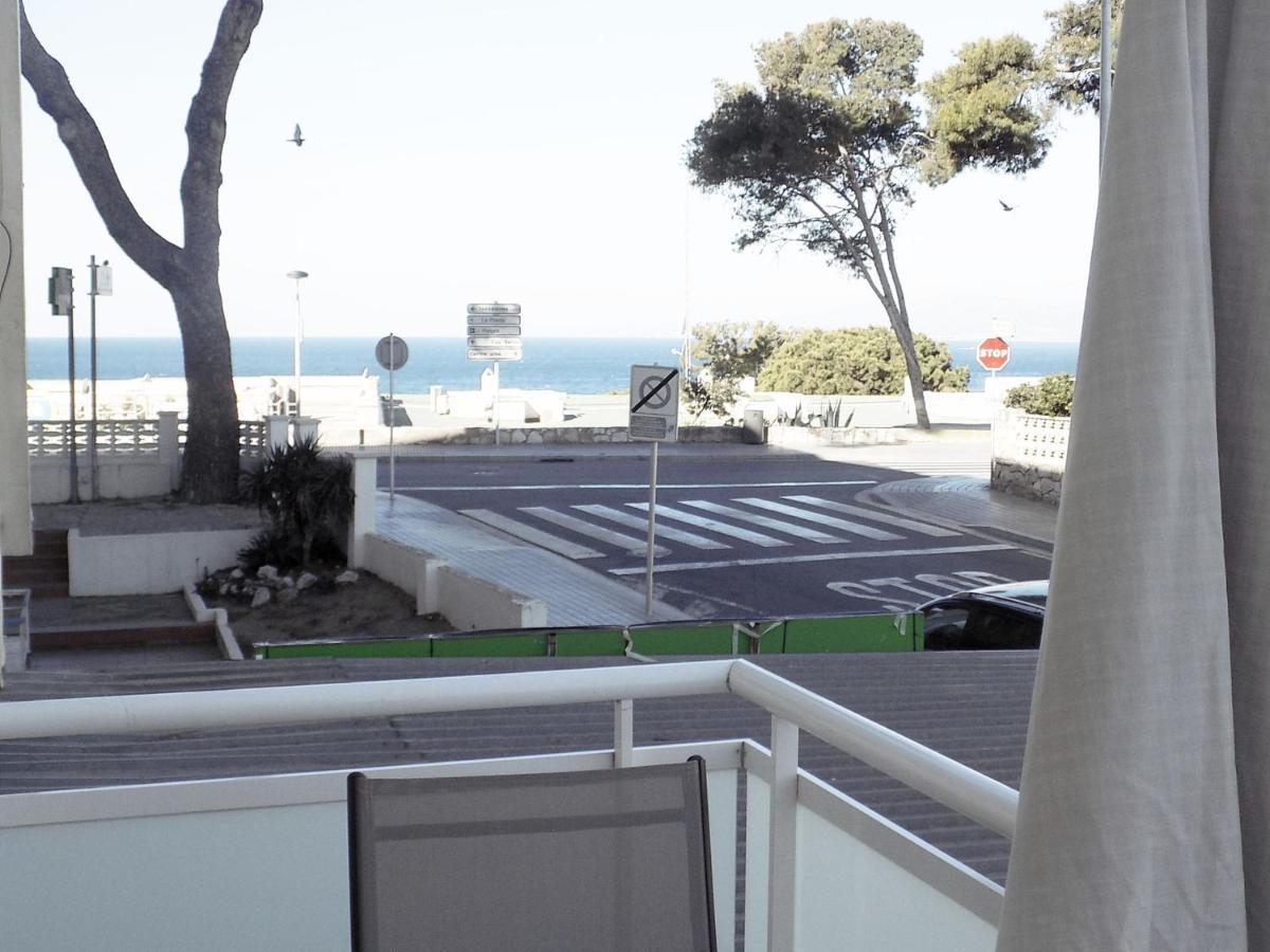 Apartsalou Pepa Apartamento Exterior foto